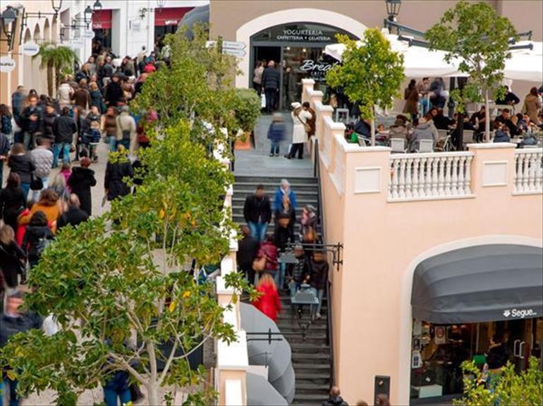 Sicilia Outlet Village-Agira