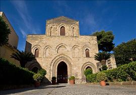 Basilica della SS. Trinità del Cancelliere o della Magione